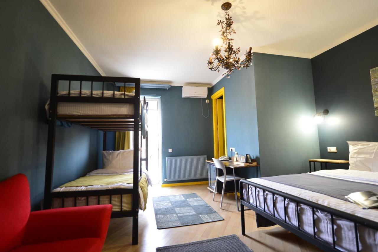 Boutique Hotel 27+ Tbilisi Exterior photo