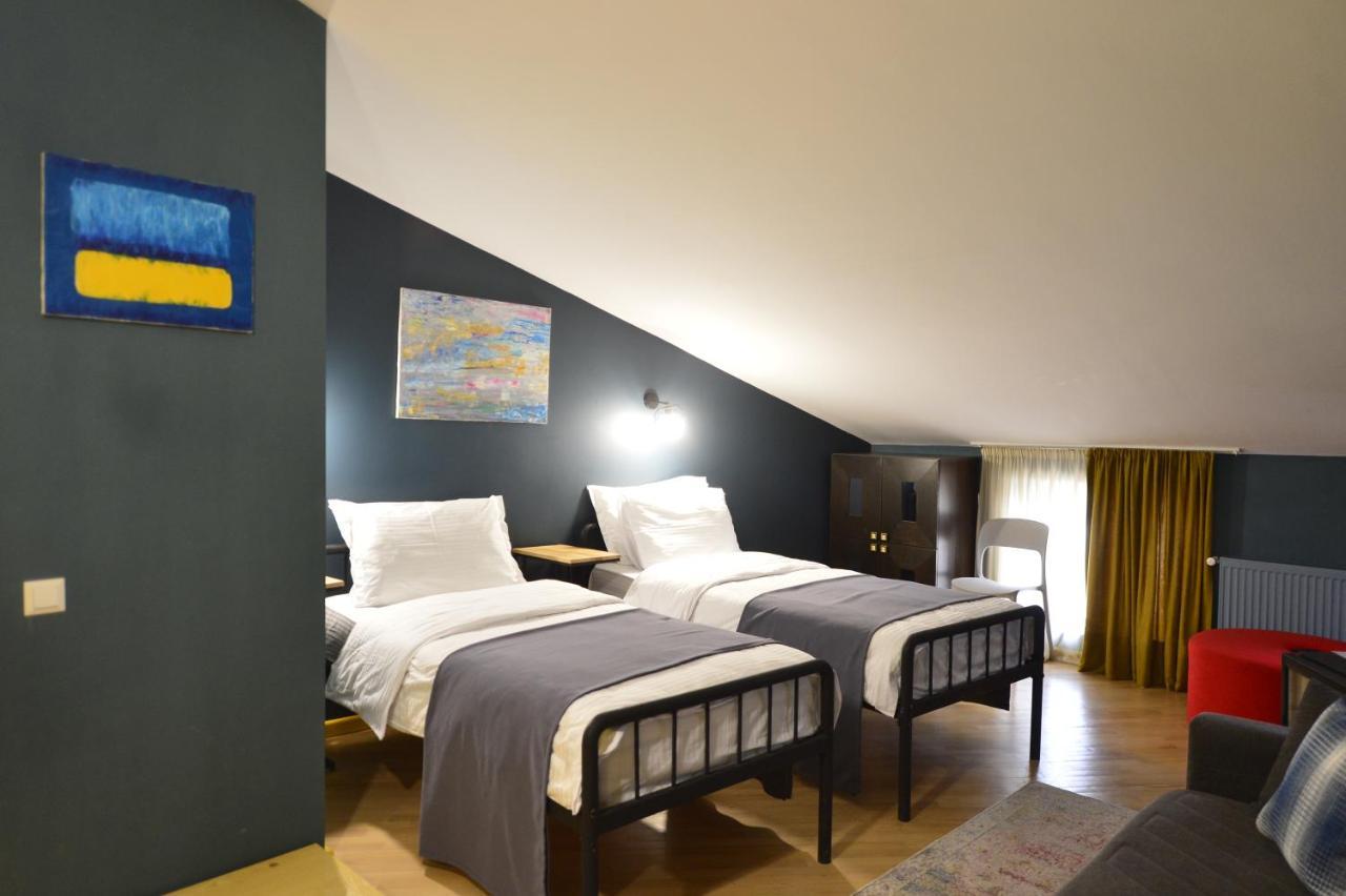 Boutique Hotel 27+ Tbilisi Exterior photo