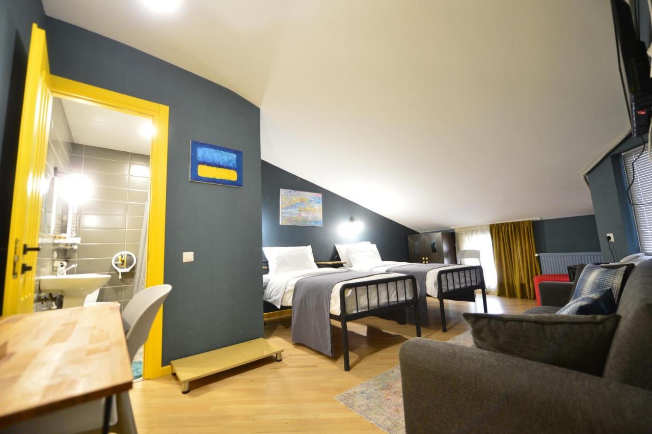 Boutique Hotel 27+ Tbilisi Exterior photo